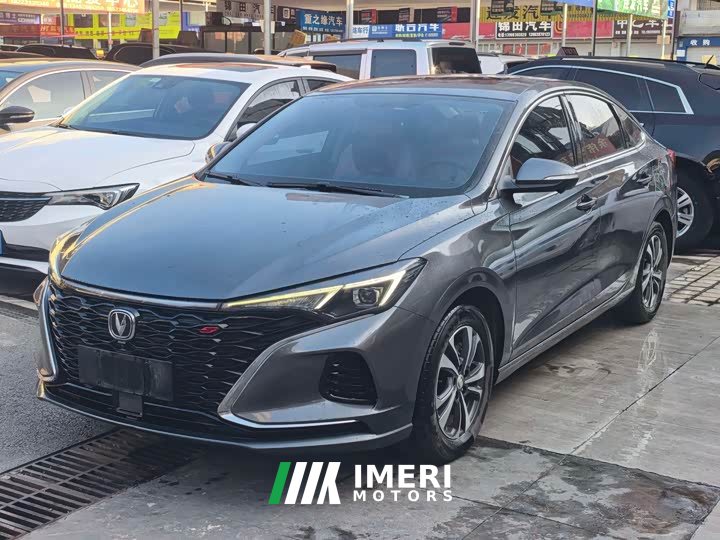 Changan PLUS NE 1.4T GDI DCTPremium Edition - автомобиль из Китая