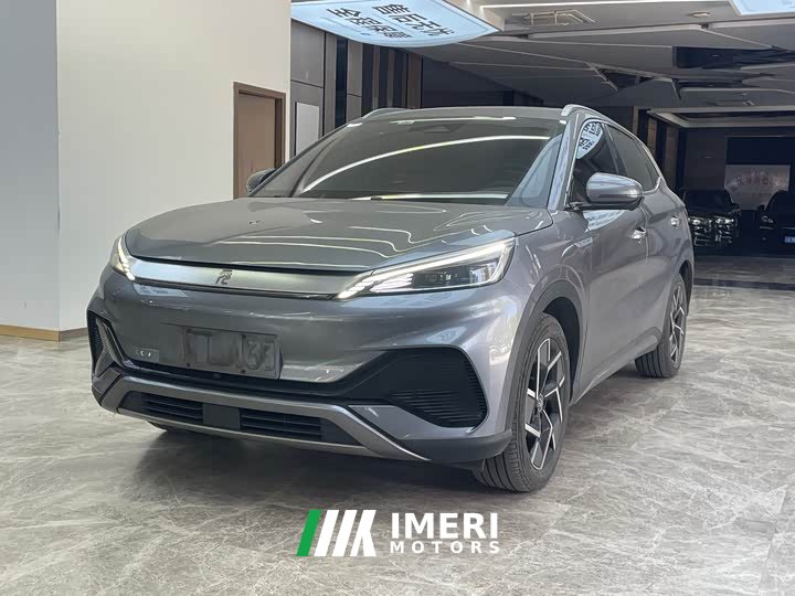 BYD PLUS 510KM Flagship Version - автомобиль из Китая