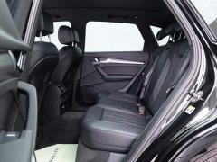 Audi Q5L 45th Anniversary Collector's Edition 40 TFSI Luxurious and Dynamic - фото 12