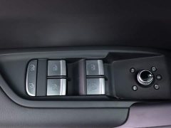 Audi Q5L 45th Anniversary Collector's Edition 40 TFSI Luxurious and Dynamic - фото 16