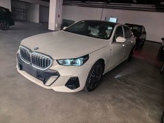 BMW 5 530Li Version M - фото 1