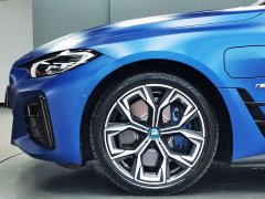 BMW i4 eDrive40 - фото 6