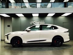 BMW LS6 EV Max - фото 2