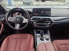 BMW 5 Series 2022 Facelift II 525Li M Sport Package - фото 9