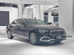 Mercedes-Benz E 300 L Luxury Version - фото 3