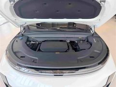 Li Auto L7 Ultra - фото 13