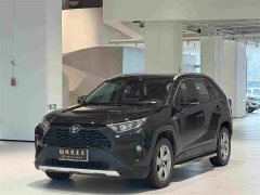 Toyota RAV4 2.5L E-CVT2WD Edition - фото 1