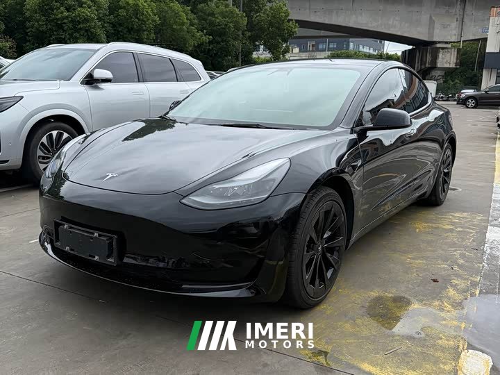 Tesla Model 3 Standard Range Edition - автомобиль из Китая