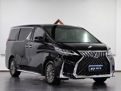 Lexus LM 300h Edition - фото 3