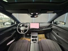 Lynk & Co Youzhong 06 2025 Pure - фото 9