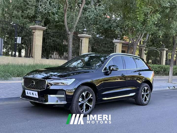 Volvo XC60 B5 AWDLuxury Edition