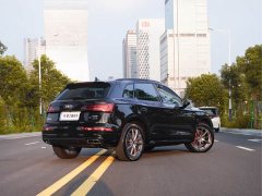 Audi Q5L 40T Luxury Version - фото 5