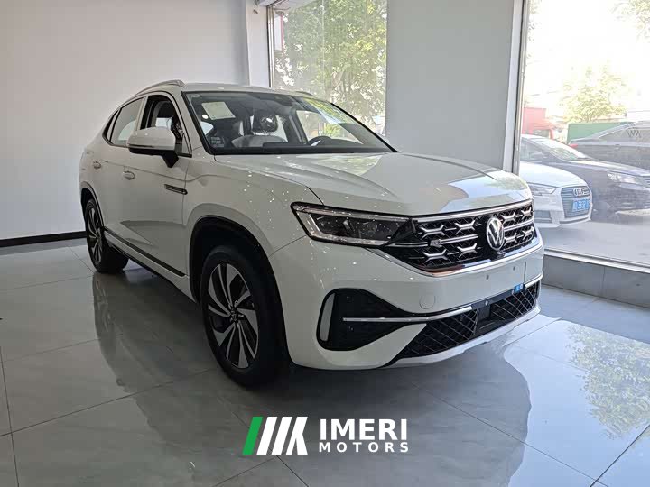 Volkswagen X 330TSI 2WDPremium Edition