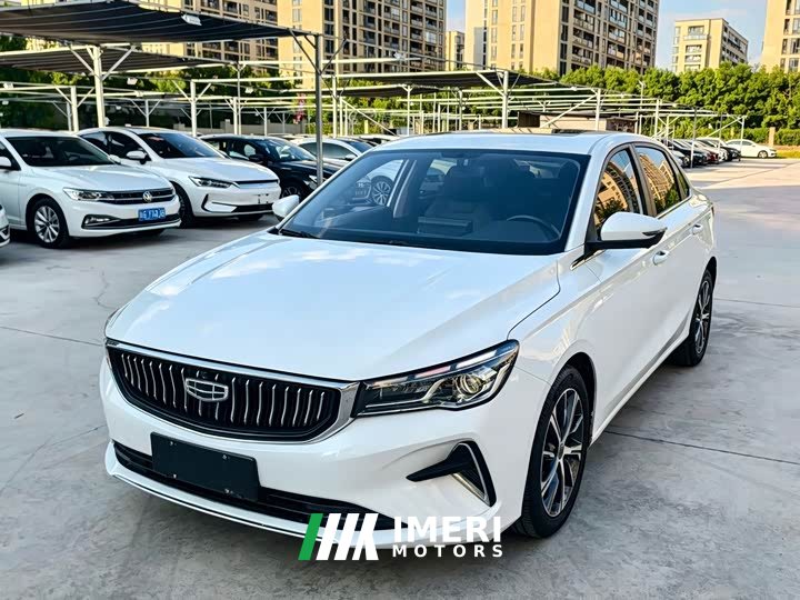 SAIC 4 1.5L CVTLuxury Version - автомобиль из Китая