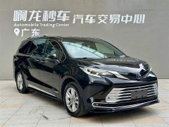 Toyota SIENNA 2021 2.5L Hybrid Platinum Edition - фото 3