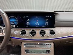 Mercedes-Benz E 300 L Luxury Version - фото 8