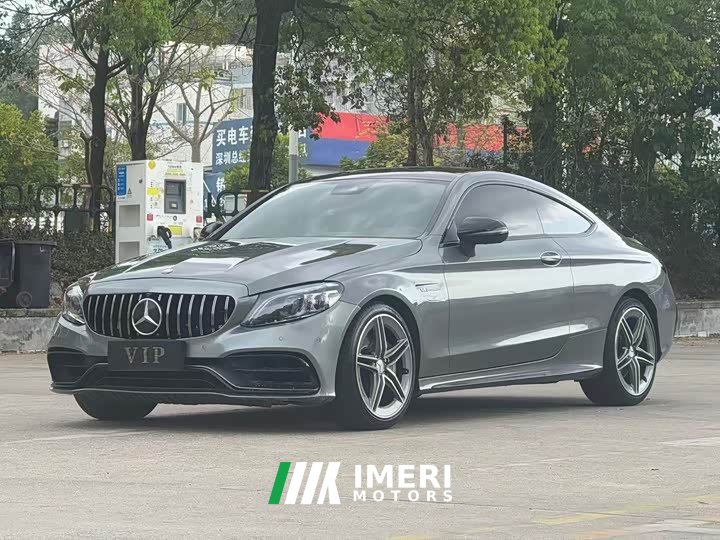 Mercedes-Benz CAMG AMG C 43 4MATIC - автомобиль из Китая