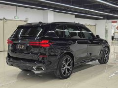 BMW X5 xDrive 30Li Deluxe VersionM - фото 4