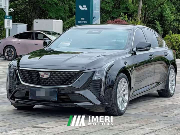 Cadillac CT5 28T Luxury Version