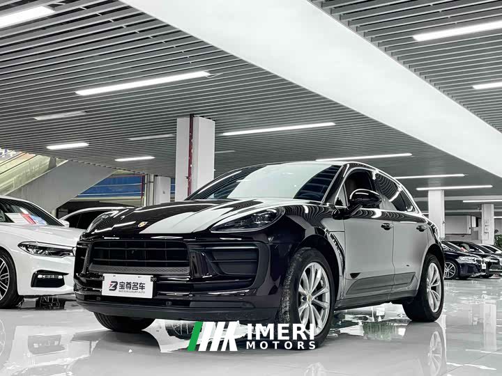 Porsche Macan 2.0T - автомобиль из Китая