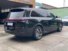 Li Auto L9 Max - фото 4