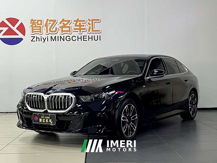 BMW 5 530Li Version M - автомобиль из Китая