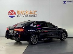 BMW 5 530Li Version M - фото 13
