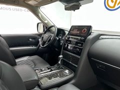 Mercedes-Benz ARMADA 5.6L Flagship Edition - фото 19