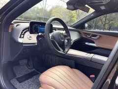 Mercedes-Benz E 300 L Fashion Version - фото 5