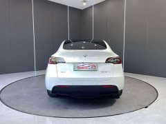 Tesla Model Y long-range all-wheel drive version 3D7 - фото 7