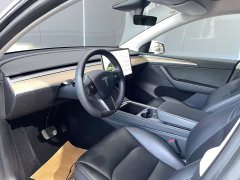 Tesla Model Y long-range all-wheel drive version 3D7 - фото 9