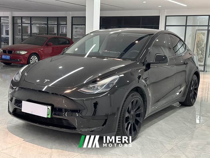 Tesla Model Y Edition