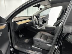 Tesla Model Y Edition - фото 7