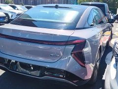 FAW EH7 640 AWD Edition - фото 3