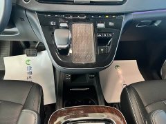 FAW HQ9 PHEV 2.0T AWDLuxury Edition - фото 7