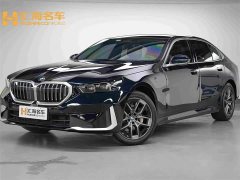 BMW 5 530Li Version Luxury - фото 1