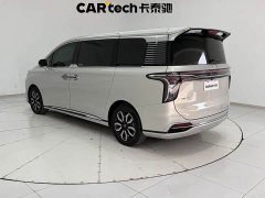 Hongqi HQ9 2.0T Intelligent Flagship Edition - фото 7