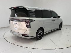 Hongqi HQ9 2.0T Intelligent Flagship Edition - фото 8