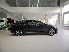 FAW E-QM5 Edition - фото 15