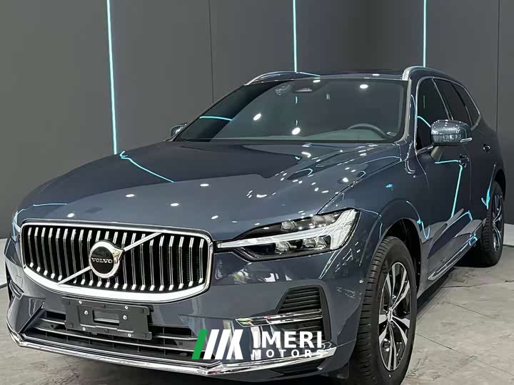Volvo XC60 B5 AWD Plus Luxury - автомобиль из Китая