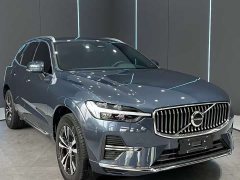 Volvo XC60 B5 AWD Plus Luxury - фото 3