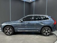 Volvo XC60 B5 AWD Plus Luxury - фото 4