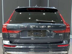 Volvo XC60 B5 AWD Plus Luxury - фото 7