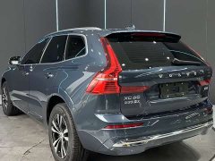 Volvo XC60 B5 AWD Plus Luxury - фото 8
