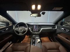 Volvo XC60 B5 AWD Plus Luxury - фото 9