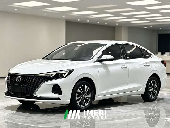 Changan PLUS NE 1.4T GDI DCTPremium Version - автомобиль из Китая
