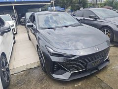 Changan UNI-V 1.5T Premium Version - фото 3
