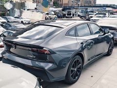 Changan UNI-V 1.5T Edition - фото 14