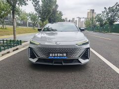 Changan UNI-V 1.5T Edition - фото 2