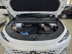 Changan UNI-K iDD 130km 1.5T Premium Version - фото 18